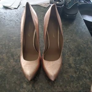Rose Gold BCBG platform pump